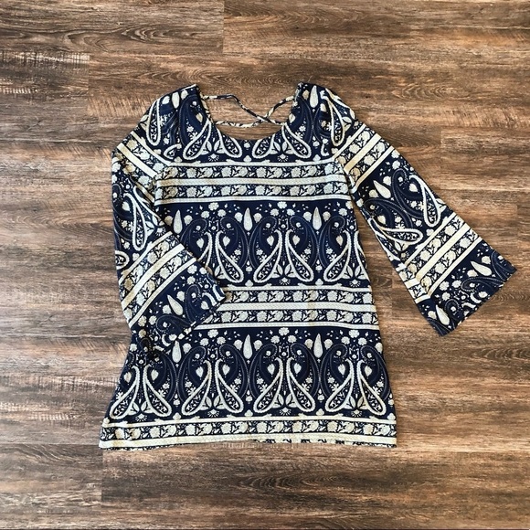 Bell Sleeved Navy & Cream Paisley Shift Dress - Picture 5 of 8